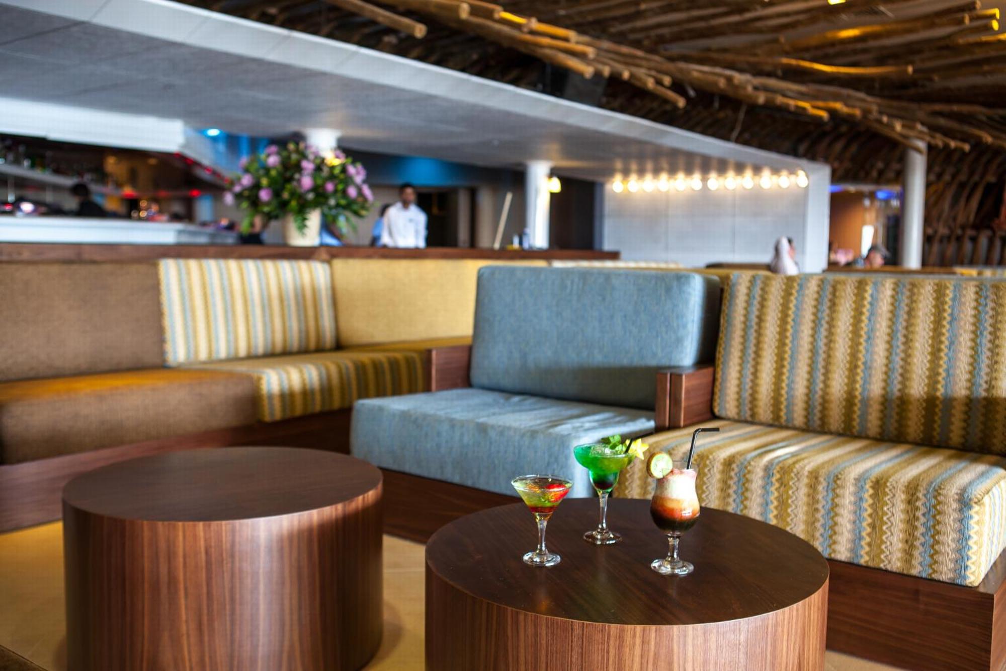 U Coral Club Hotel